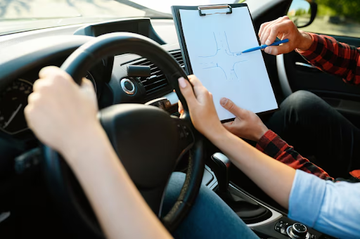 Why Automatic Driving Lessons Are the Practical Choice for Modern Learners