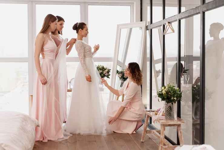 How Do Bridesmaid Dresses For Weddings Stay Modern Yet Timeless