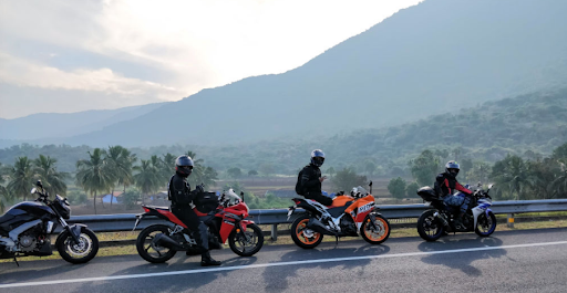 Explore Jaipur with Freedom, Comfort, and the Perfect Two-Wheeler Rental